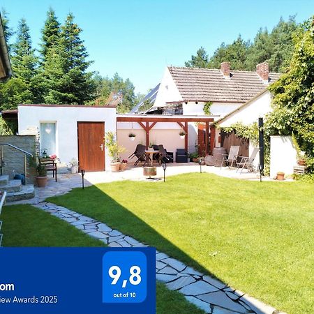 Ferienwohnung Am Waldesrand - Garten, Terrasse, Grill, Luftkuehler, Massagesessel, Kinderspielecke, Spielekonsole Котбус Экстерьер фото